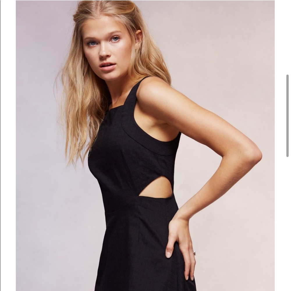 Ecote Cutout Fit + Flare Linen Dress